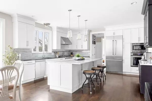 Needham, MA 02492,153 Tudor Road