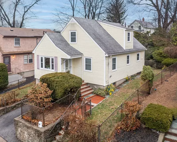 Boston, MA 02131,6 Maria Ln