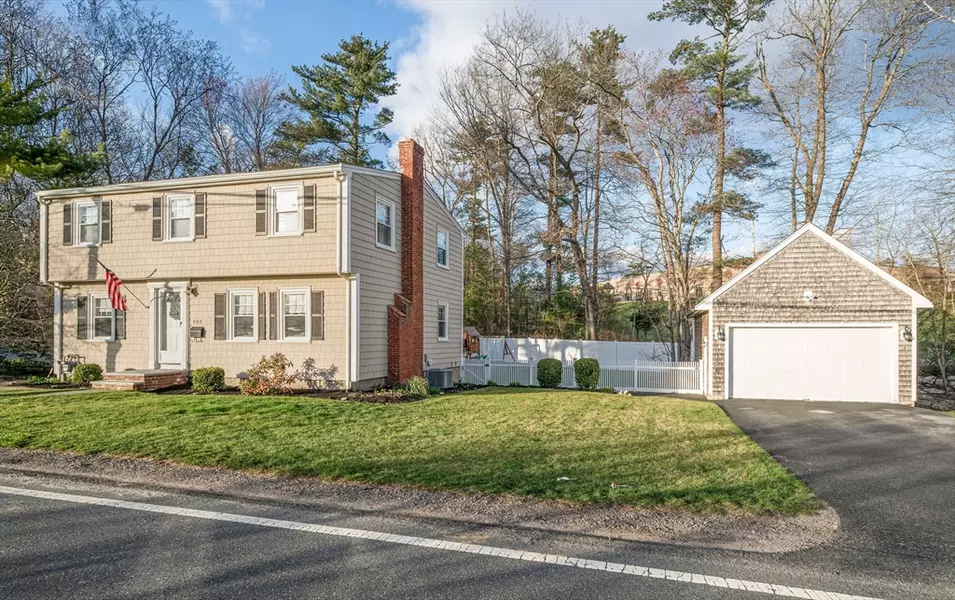 602 Pine St, Weymouth, MA 02190