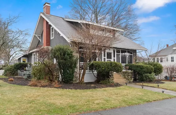 81 Hamilton Ave, Haverhill, MA 01830