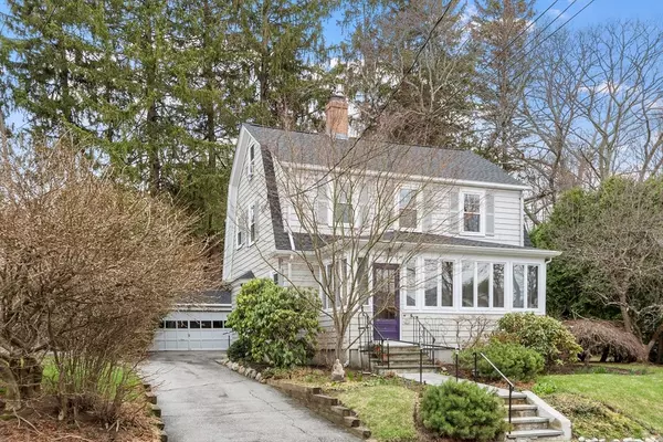 4 Hillside Terrace, Lexington, MA 02420