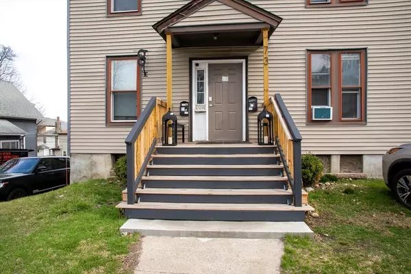 73 Green Hill Pkwy, Worcester, MA 01605