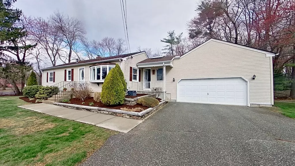 East Longmeadow, MA 01028,144 Mapleshade