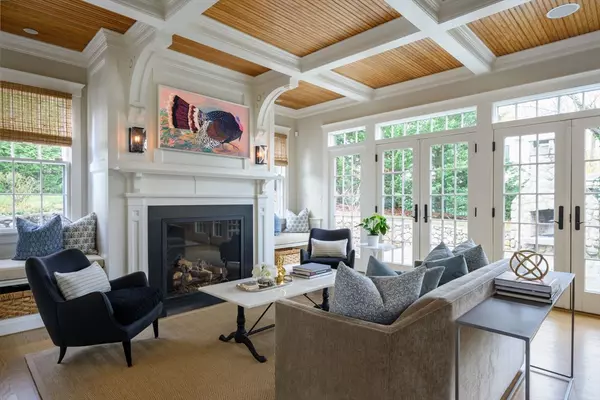 Hingham, MA 02043,50 Lincoln Street