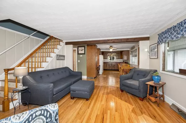 Tewksbury, MA 01876,15 Newton Ave