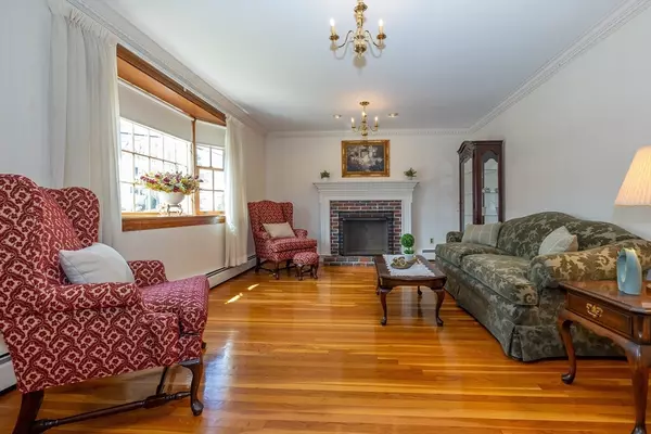 Burlington, MA 01803,64 Donald Rd