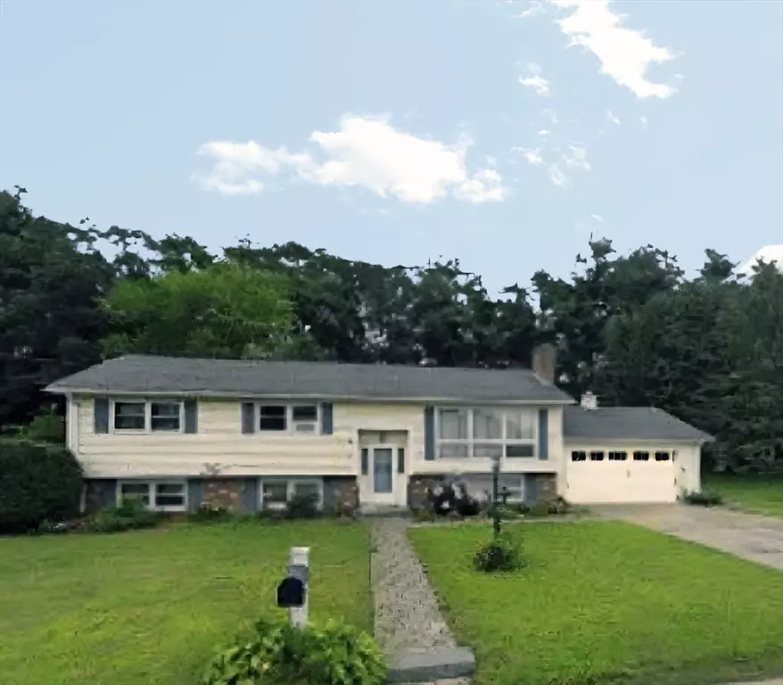 Grafton, MA 01536,12 Vincent Rd