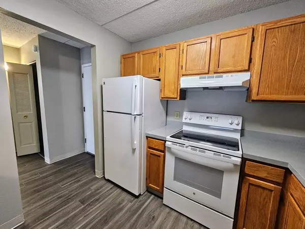 Boston, MA 02125,50 Island View #203