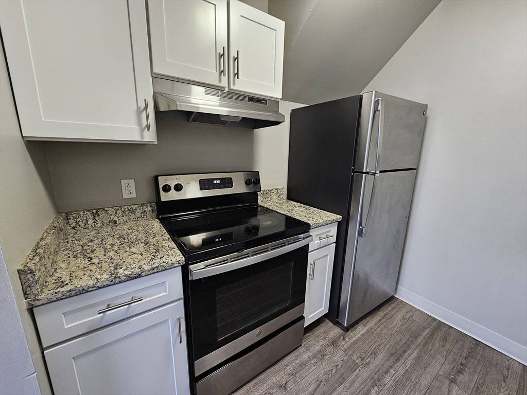 Boston, MA 02125,50 Island View #411