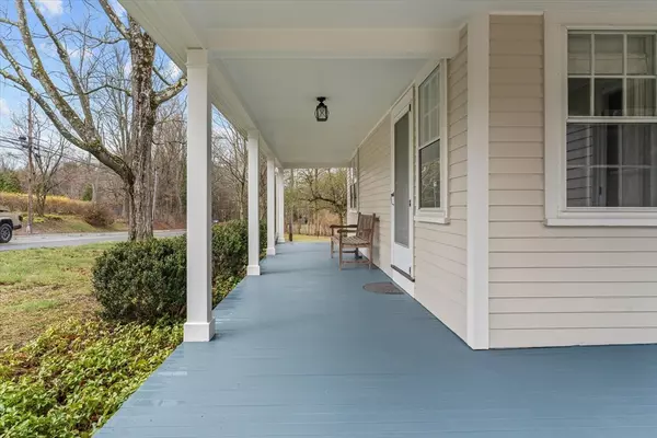 Concord, MA 01742,423 Cambridge Tpke