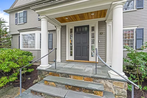 Wellesley, MA 02481,16 Nantucket Rd