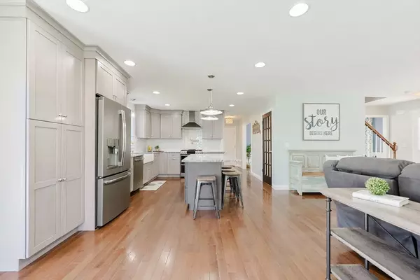 North Attleboro, MA 02760,261 Paine Rd