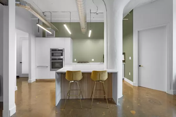 Boston, MA 02210,437 D Street #3D