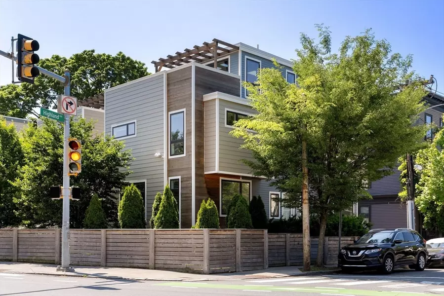 88 Highland Avenue #2, Cambridge, MA 02139