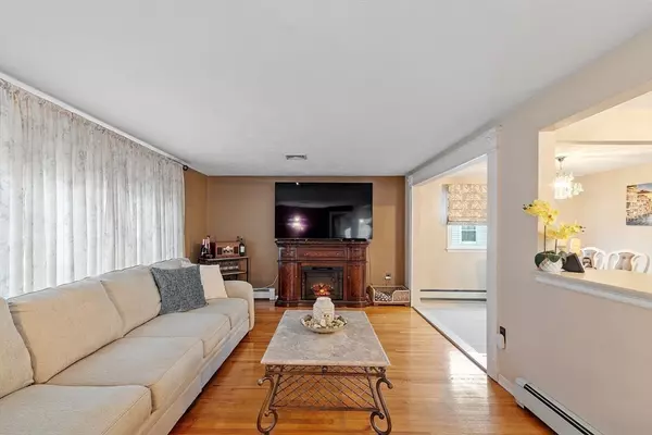 Revere, MA 02151,45 Dawes St