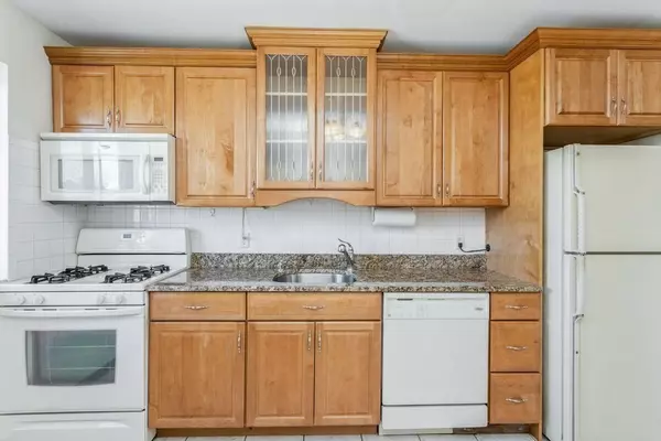 Sharon, MA 02067,43 Bayberry Drive #4