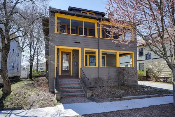 Belmont, MA 02478,61 Chester Rd #61