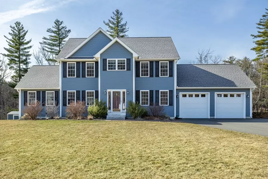 6 Butterfly Ln, Lunenburg, MA 01462