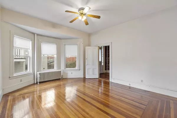 Lynn, MA 01904,1 1/2 Forest Hill Ave