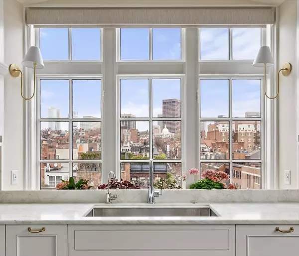 Boston, MA 02108,101 Chestnut St #R