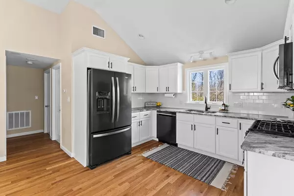 Attleboro, MA 02703,22 Burt Street