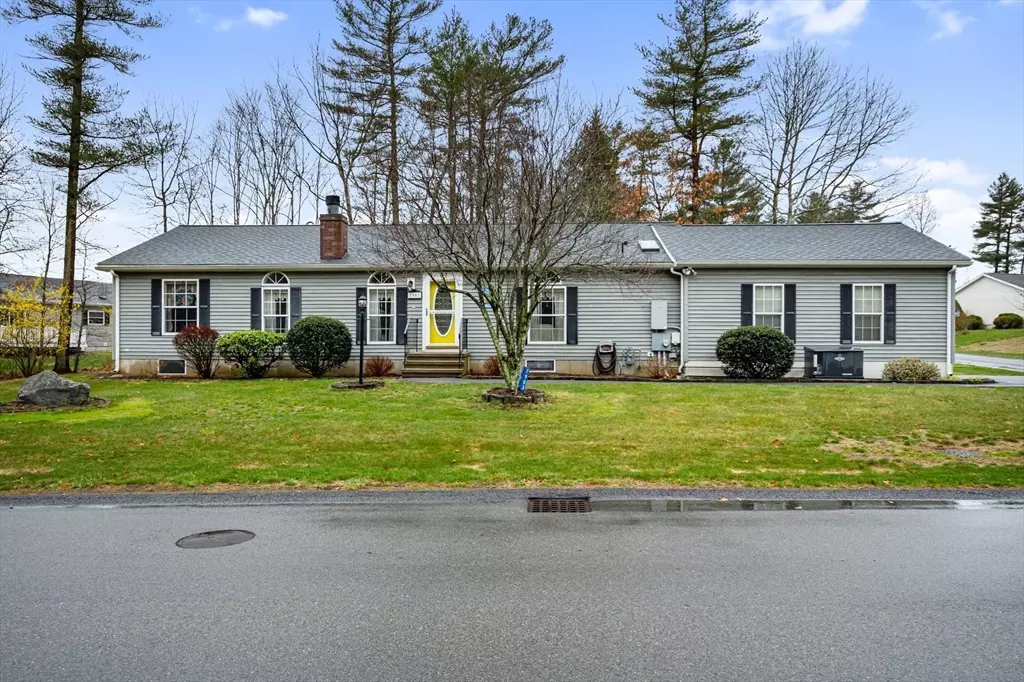 Middleboro, MA 02346,7903 Oak Point Dr