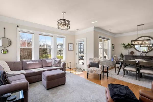 Walpole, MA 02081,3206 Pennington Drive #3206