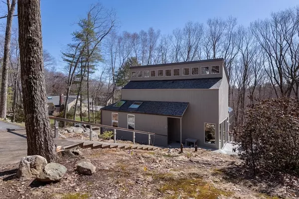 15 Juniper Ridge Rd, Lincoln, MA 01773