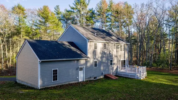 Rochester, MA 02770,490 High Street