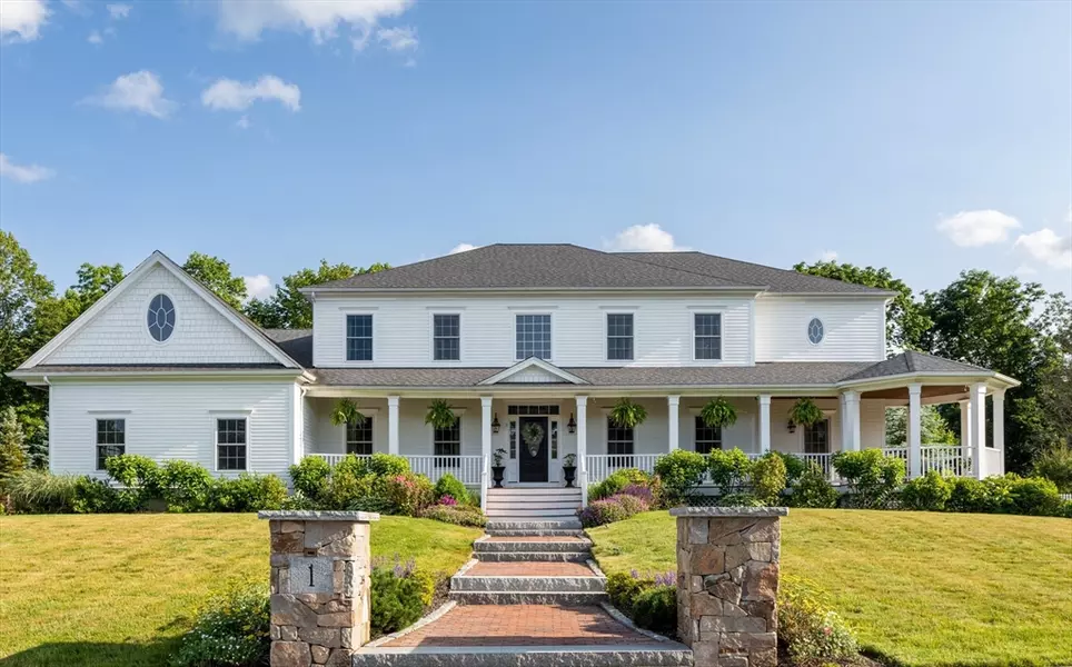 1 Cider Mill Ln, Natick, MA 01760