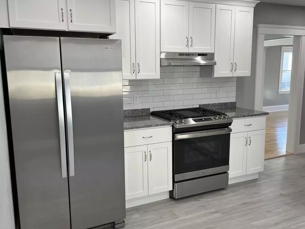Quincy, MA 02170,121 Safford Street #2