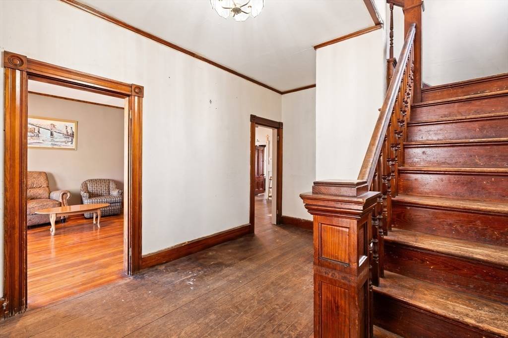 Athol, MA 01331,385 Exchange St