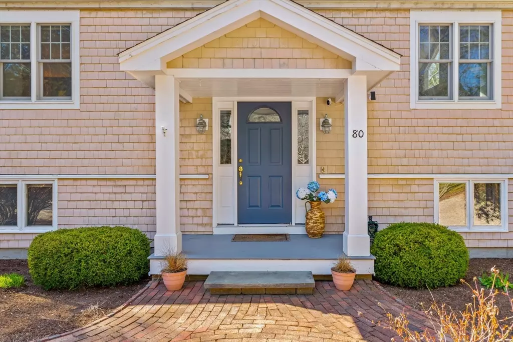 Mashpee, MA 02649,80 Walton Heath Way