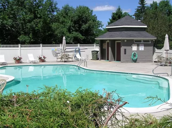 Webster, MA 01570,504 Treasure Island Rd #504