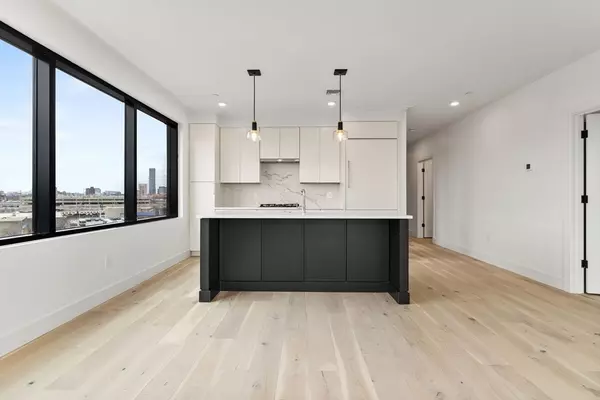 Boston, MA 02127,33 A St. #401