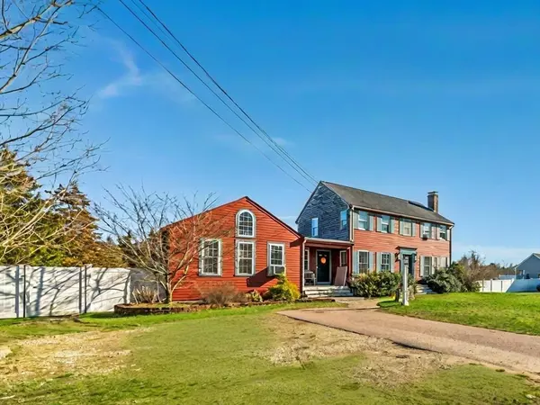 Plainville, MA 02762,85 Messenger St