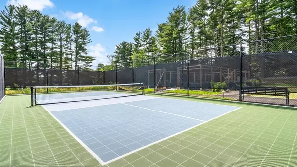Tyngsborough, MA 01879,43 Juniper Lane #30