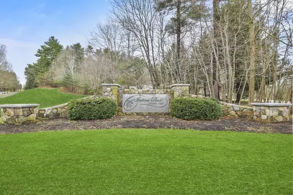 Kingston, MA 02364,26 Fairway Drive