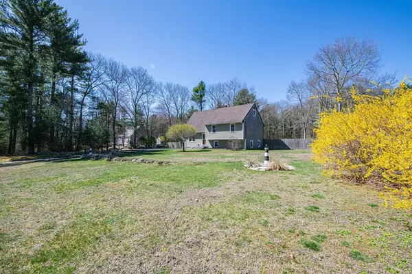Lakeville, MA 02347,29 S Kingman St