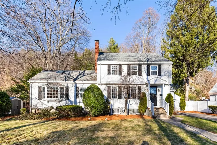 23 Mount Vernon Avenue, Melrose, MA 02176