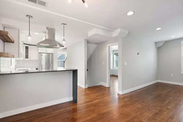 Somerville, MA 02145,14 Fiske Avenue #2