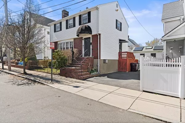 51 Bennett St, Everett, MA 02149