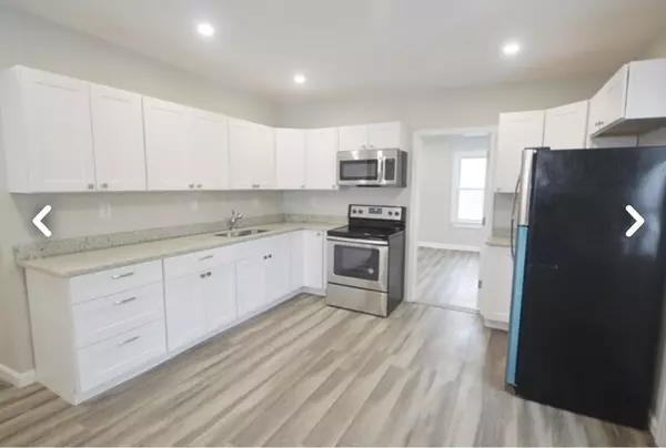 17 Whitney Ct, Fitchburg, MA 01420