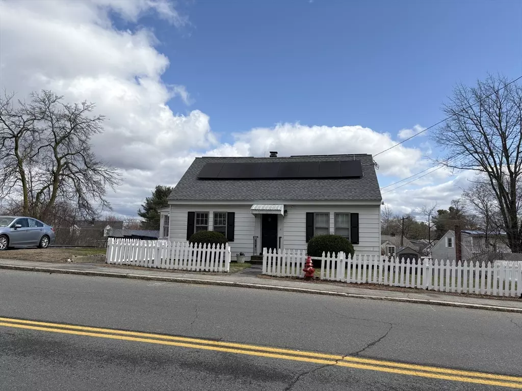 Methuen, MA 01844,232 Lowell St