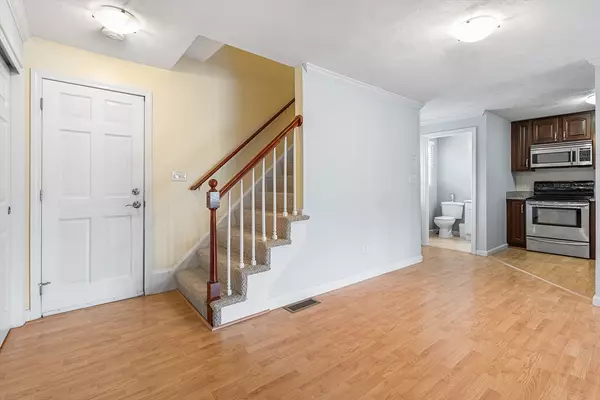 Tewksbury, MA 01876,89 Quail Run #89