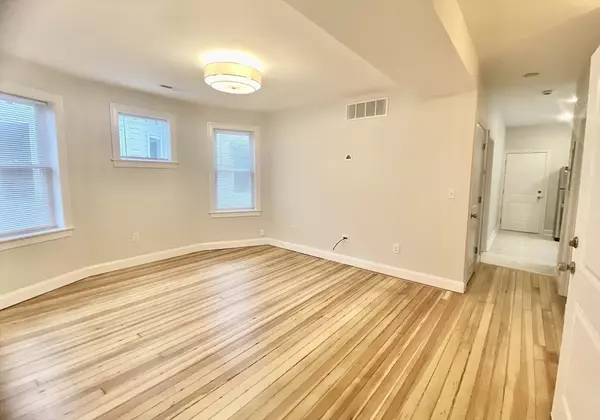 22 Taft St #3, Boston, MA 02125