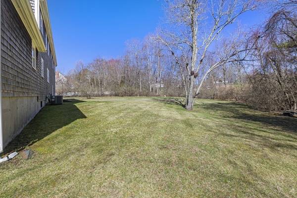 Dighton, MA 02764,1680 Maple St