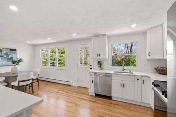 Norwood, MA 02062,30 Mill Pond Ln