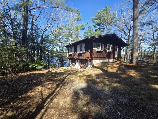 Ashburnham, MA 01430,33 Noel Drive