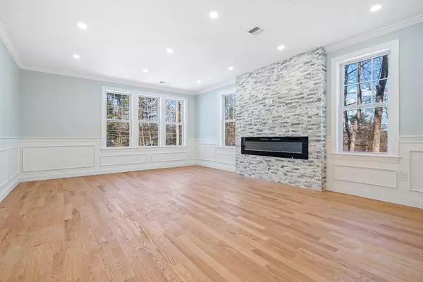 Ashland, MA 01721,54 High St